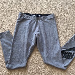 Nike leggings